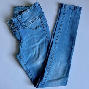 SWS Havana Better Booty/Low Rise Skinny Jeans